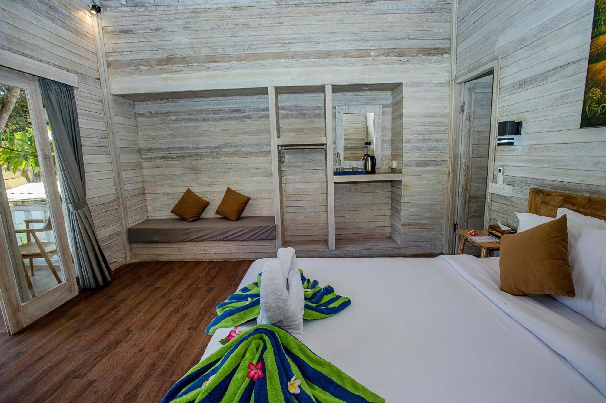 Blue Sky Villa Ceningan Lembongan Exterior foto