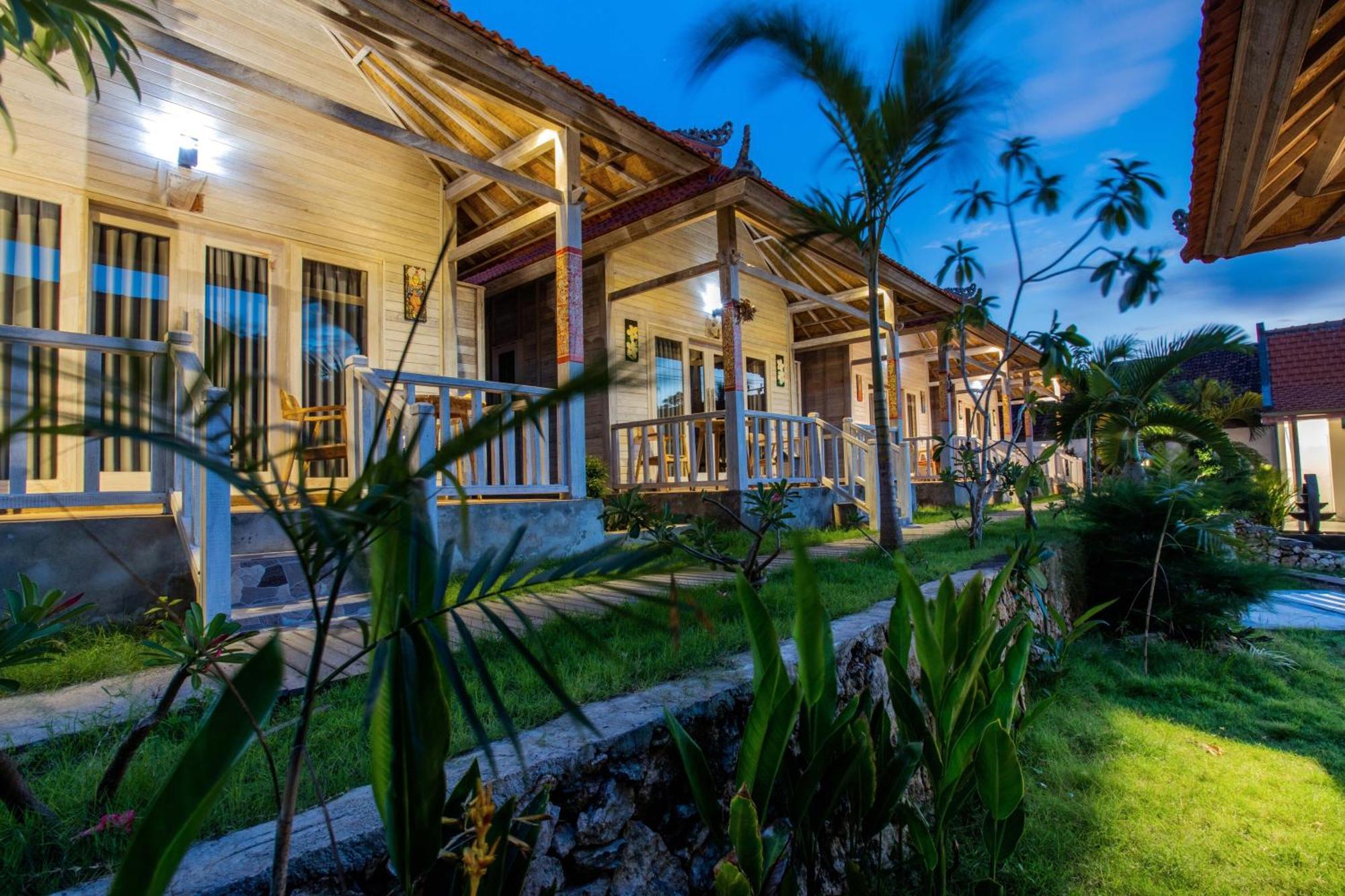 Blue Sky Villa Ceningan Lembongan Exterior foto
